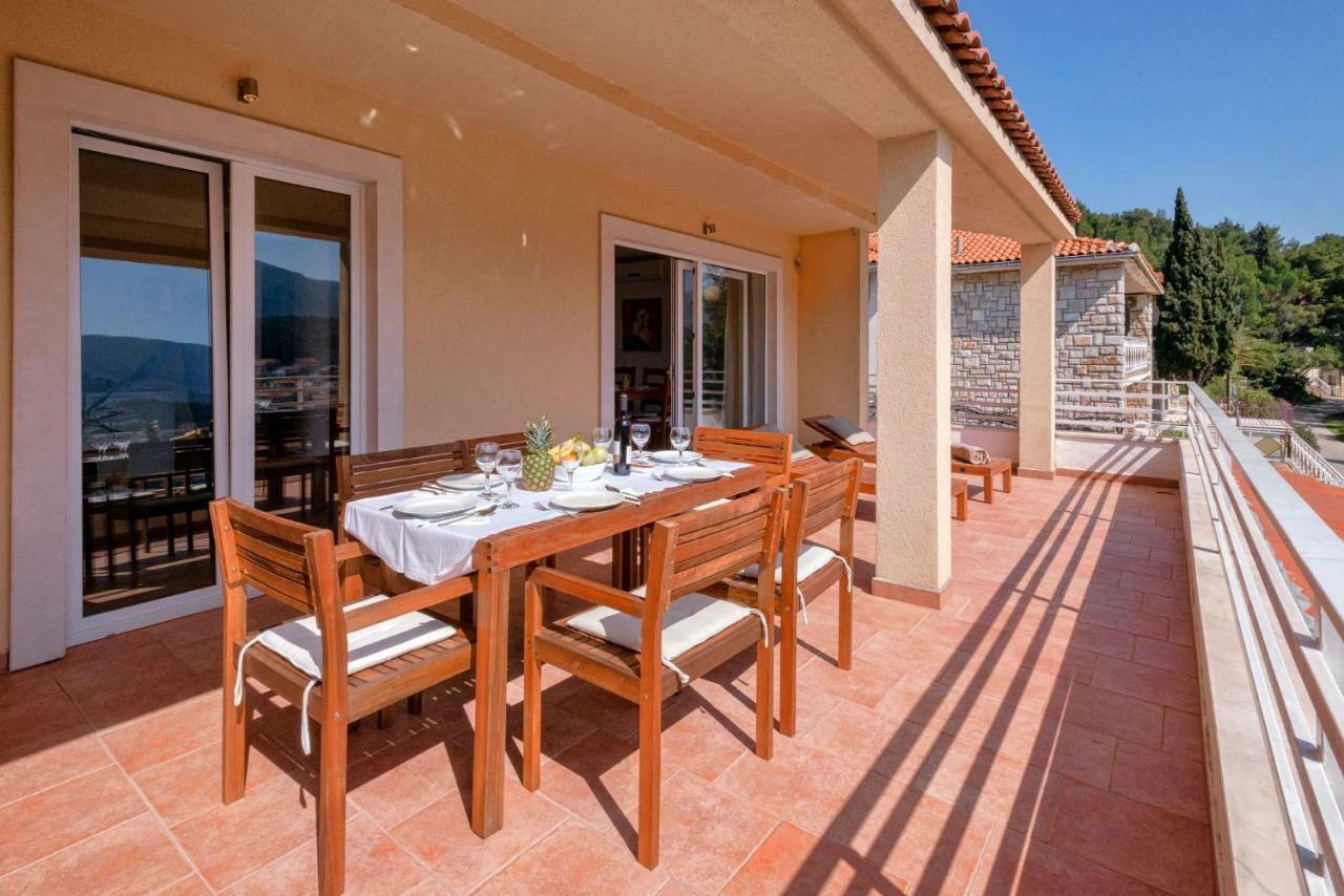 Casa Di Giorgio Apartment Jelsa  Exterior foto